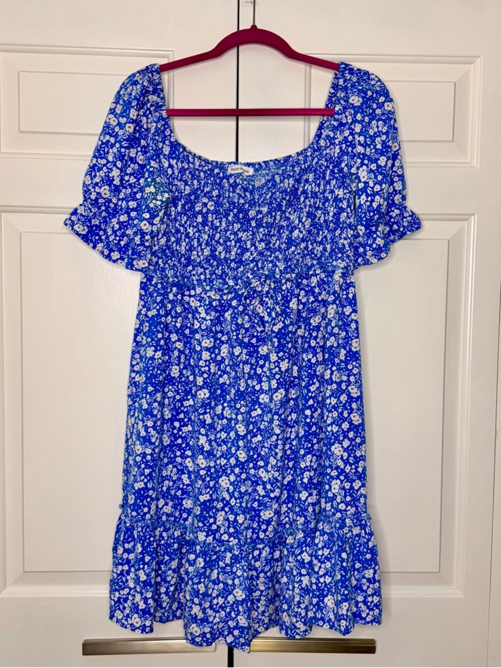 Blue Floral Smocked Dress Size 18W Flowy Puff Sleeve
